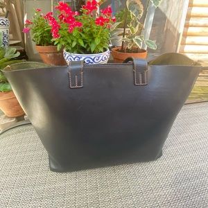 Dooney & Bourke Purse